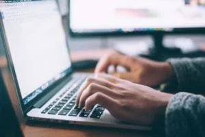 Top ten cover letter writing tips 1024x681 1